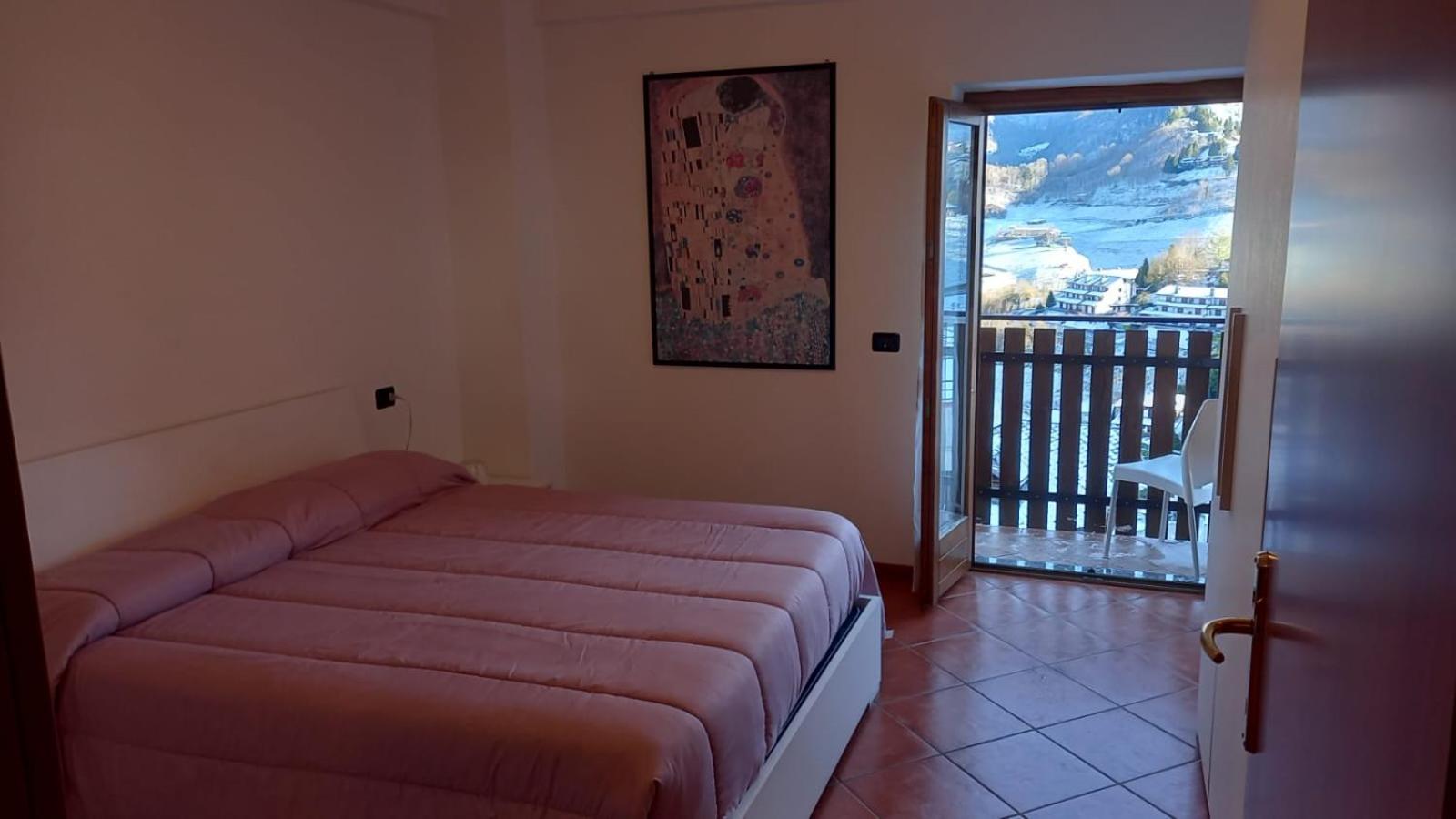 Donizetti Apartment Di Manenti Andrea Oltre il Colle Екстериор снимка